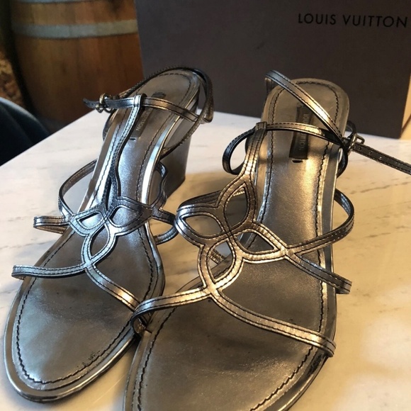 Louis Vuitton silver wedge sandals - Picture 2 of 8